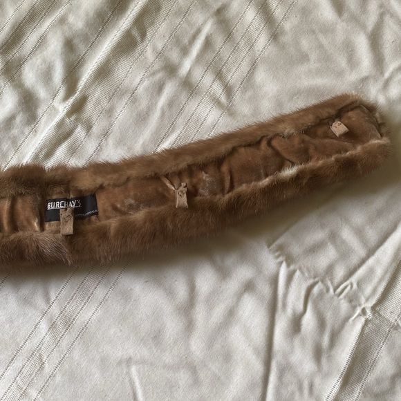Vintage 60s-80s Burchay’s Genuine Fur Collar/Scarf - Picture 5 of 5